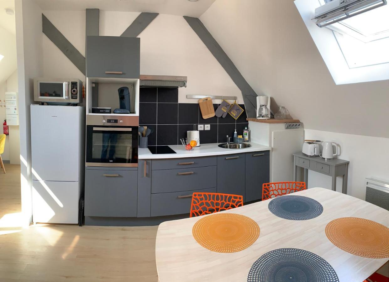 Superlogis - Sous Les Toits - T2- 3Etoiles - Blois-Hypercentre 1 Chambre 4 Personnes Kültér fotó